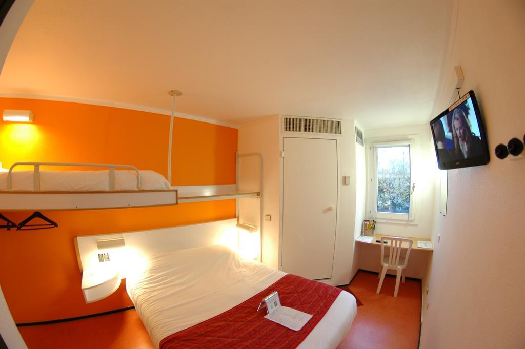 Hotel Eco Relais - Pau Nord Lons Room photo